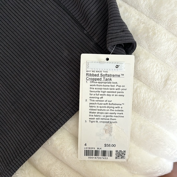 Lululemon softstreme cropped tank top - Picture 2 of 4